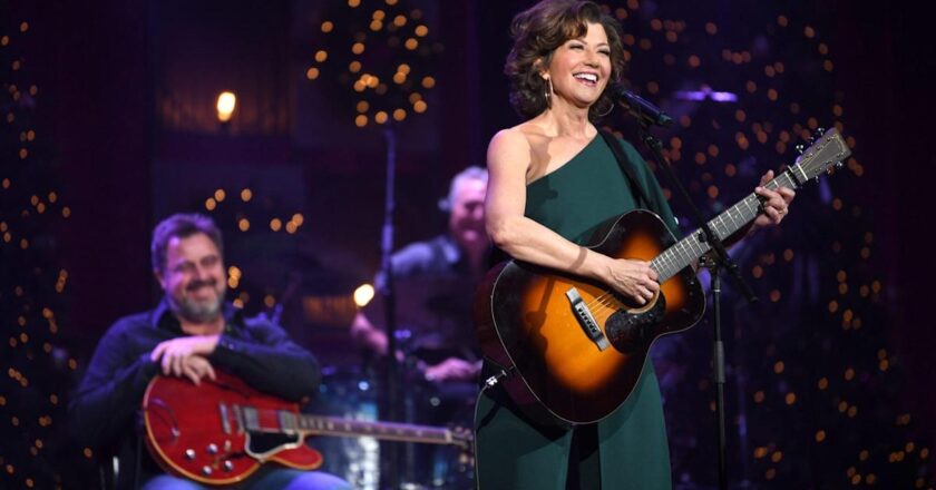 Amy Grant Tour Dates 2022 | Setlists | Tickets.