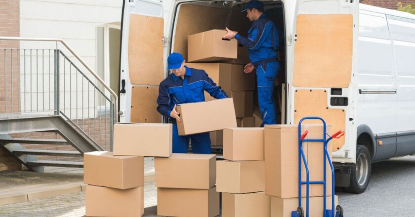 7 Reasons Why You Need Packing and Moving Services