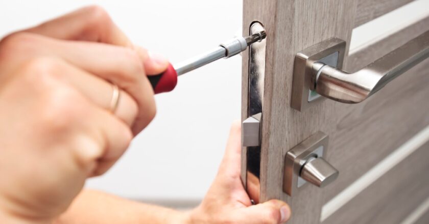 Why You Need Emergency Locksmith Services